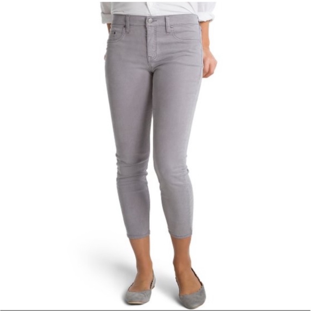 NEW • Spanx • Womens Cropped Pants Sateen Gray
27